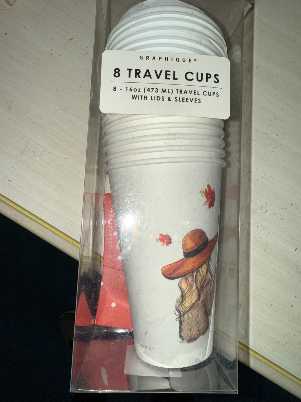 Graphique Autumn Hat Travel Cups - White (Pack of 8)
